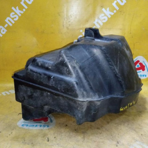 Резонатор воздушного фильтра Ford Focus 2 CAP AODA 4M51-9F763-EA/DA '2004-