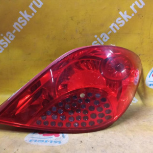 Стоп Peugeot 207 '2006-2009 R Hatchback (дефект, скол на корпусе) 9649986580