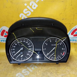 Панель приборов BMW X1 E90/E84 N46B20BD 6AT Japan 260 km/h 9242340 (дефект стекла) 62109316121
