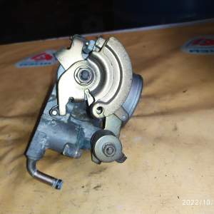 Заслонка дроссельная Nissan VQ30 Presage U30 передний привод RTQ60-05 / 1611838U13