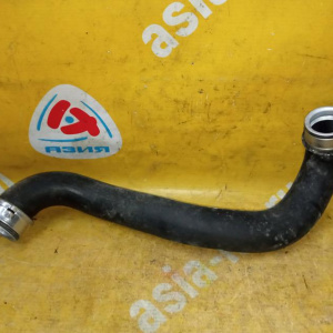 Патрубок радиатора Mercedes A2115015482 E-Class W211 OM642D30/642.920 R в F верхний справа E320 CDI