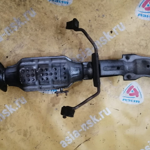 Глушитель Mazda Demio DW5W средняя часть с катализатором