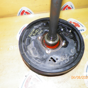 Полуось Toyota KZH100/KZH110/KZH120/KZH132/RZH100/RZH101/RZH111/LH113/LH115/RZH105/RZH113 Hiace/Hiace Regius 2WD (5шп.) ABS. зад, лев 42301-26913.