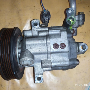 Компрессор кондиционера Nissan QG15/QG18 Sunny B15/G10 '2003 3 болта ПРОБЕГ 33 т.км. 92600-8N200