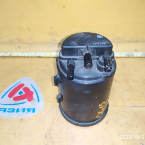 Фильтр паров топлива Nissan AD Y11/B15 QG15 3 ТРУБКИ СВЕРХУ