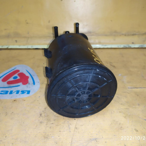 Фильтр паров топлива Nissan AD Y11/B15 QG15 3 ТРУБКИ СВЕРХУ