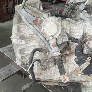 АКПП Nissan QR25 RE4F04B / 31020-85X1B 4WD 2 датчика  БЕЗ РАЗДАТКИ Presage U31