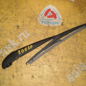 Держатель дворника Toyota Wish ZGE20 R