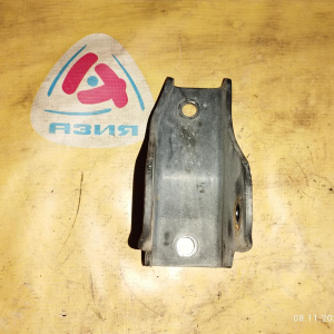 Крепление подушки ДВС Mitsubishi 4G63-T Airtrek/Outlander CU2W/CU4W перед, F ( 073 ) MD761073