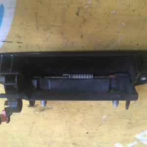 Ручка двери TOYOTA Corsa/Tercel/Corolla II EL50 перед, прав слетела возвратн.пружина