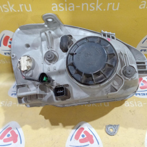 Фара Hyundai Santa Fe SM/BB '2000- лев 101-1199 фишка 3 конт. прямоуг. (сломано крепление) 9210126XXX
