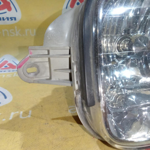 Фара Hyundai Santa Fe SM/BB '2000- лев 101-1199 фишка 3 конт. прямоуг. (сломано крепление) 9210126XXX