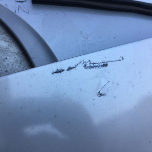 Капот TOYOTA Vista SV50 '2000-2003 с решеткой (дефект) ф.32-174