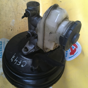 Главный тормозной цилиндр HONDA CF3/CL3 Accord с вакуумником