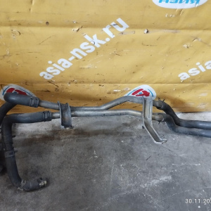 Патрубок радиатора печки Toyota 16206-67021+87245-2F520+87245-2F510+87245-2F540+87245-2F530 Granvia KCH16 1KZ NEW комплект как на фото из 8 шт.