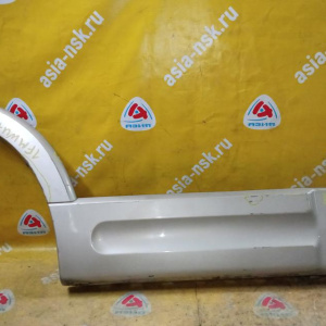 Накладка на дверь Ford Explorer 3 U152/UN152 '2001-2005 зад, прав 4L24-78254A76-AAW