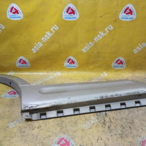 Накладка на дверь Ford Explorer 3 U152/UN152 '2001-2005 зад, прав 4L24-78254A76-AAW