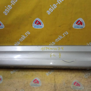 Накладка на дверь Ford Explorer 3 U152/UN152 '2001-2005 перед, лев 1L24-7820201-BLW