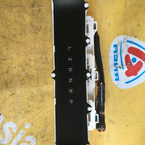 Панель приборов TOYOTA Vista SV50 83950-32040