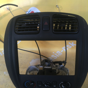 Климат-контроль Mazda BJ3P Familia B25