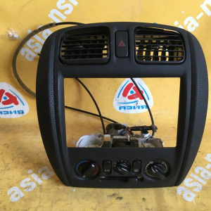 Климат-контроль Mazda BJ3P Familia B25