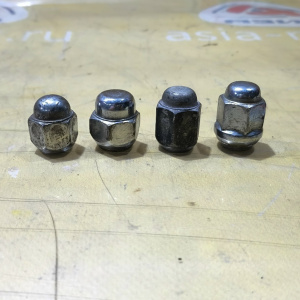 Гайка колесная Nissan/Subaru B15/BP5 Sunny#Legacy M12x1,25.Закрытая 40224-V5510/28171AG000