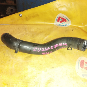 Патрубок  радиатора Mitsubishi MR529312 Airtrek CU2W 4G63/4G64 верх SOHC