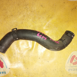 Патрубок  радиатора Mitsubishi MR529312 Airtrek CU2W 4G63/4G64 верх SOHC