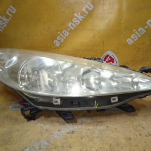 Фара Peugeot 207 A7/WC '2009-2013 прав RHD галоген 89900873 (деф. низ.крепл.) 620697