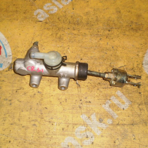 Главный цилиндр сцепления Toyota CR30 Town Ace