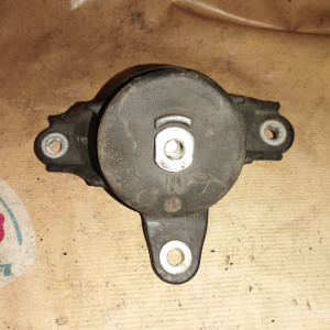 Подушка двигателя Honda K20A/K24A/R20A Accord CU2/CW2/CW1 без кронштейна перед, лев 50870-TA0-A03