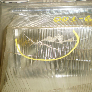 Фара Mazda 001-6840 лев Bongo Friendee SGLR деф. стекла