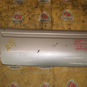 Накладка на дверь Subaru Forester SF5 '1997-1999 зад, прав