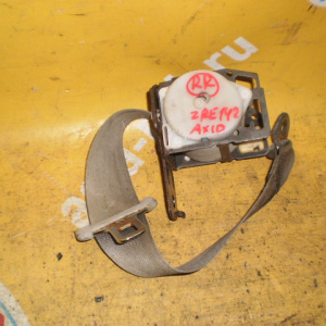 Ремень безопасности Toyota NZE140 Corolla Axio/Corolla Fielder зад, прав