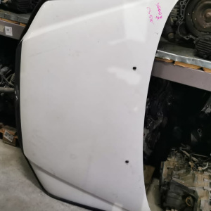 Капот MITSUBISHI Lancer Cedia CS5W '2000-2003 с решеткой MR548872