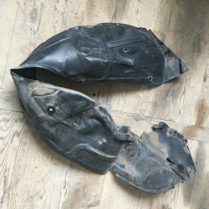 Подкрылок TOYOTA Camry Gracia/Mark II Wagon Qualis SXV20/MCV20 перед, прав дефект 53875-33070