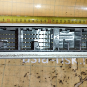 Компьютер Subaru Forester 22611-AG380 / A18-000 D5N EJ205 SF5 a/t