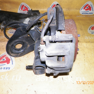 Балка Toyota ACM21 Ipsum ABS DISK   в сборе + Троса ручника R