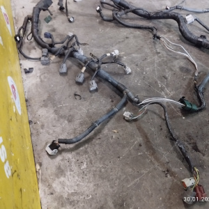 Коса ДВС Nissan QG18 Bluebird Sylphy G10 передний привод a/t OLD, ,лямбда зонт на 6 конт.  без компьютера 24011-6N600