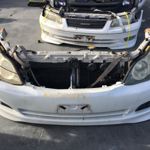 Ноускат Toyota Ipsum ACM21 '2003- дефект крепления фар Фара 44-55 тум.44-34