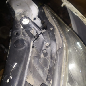 Ноускат Toyota Harrier GSU36 a/t дефект крепления  фар, обвес ЦВЕТ 062 ф.48-33 xenon,т.48-29