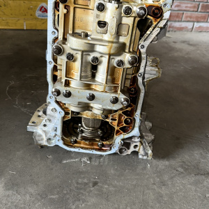 Блок Двигателя Nissan QR25-DE-954776A 4WD есть ржавчина X-Trail TNT31