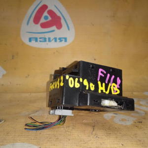 Переключатель поворотов Ford Focus 2 CAP/DA3 '2004- Хэтчбек 4M5T-13335-BD