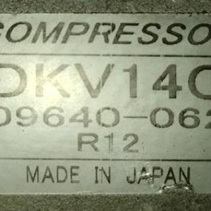 Компрессор кондиционера Nissan CA18 Vanette C22 509640-0620