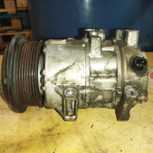 Компрессор кондиционера Toyota 2TR Hiace TRH201 ( L901 ) 447260-0569