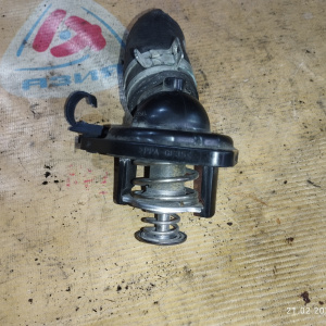 Корпус термостата Honda 19301-RAF-003/19301-RAF-004 Accord CL7/RR2/RB1/RD7 K20A/K24A крышка