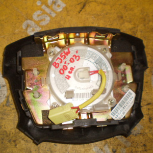 Подушка безопасности Mazda Familia BJ5W '2000-2003 вод 4сп. (с зарядом)
