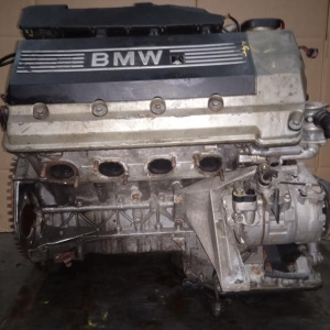 Двигатель BMW 7-Series M62B44TU/448S2-52281857 740i GG81 E38 '1998
