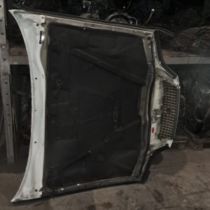 Капот TOYOTA Cresta GX100 ф.22-258 с решеткой