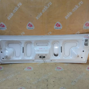 Капот Kia Bongo 3 PU/HD '2004- с эмблемой (дефект справа сверху замят, тычки)